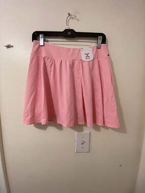 Xersion Women's Pink Athletic Skort Size M
